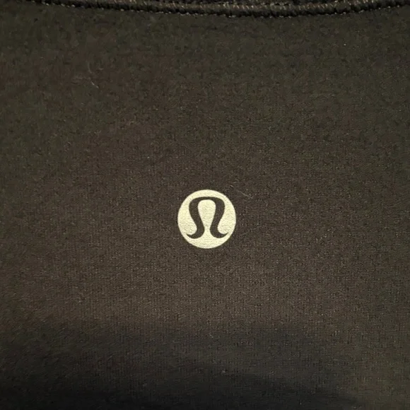 Color Block Long Sleeve - Picture 2 of 6